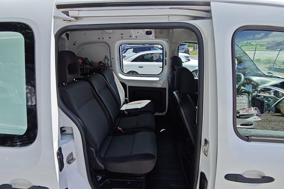 Продам Renault Kangoo пасс. 1.5 dCi MT (110 к.с.) 2014 года в Киеве