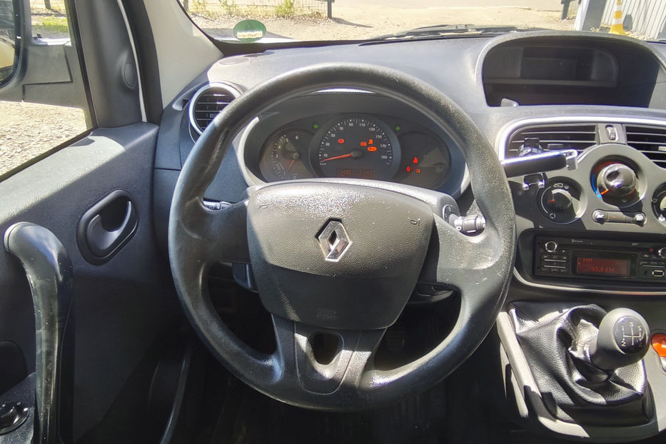 Продам Renault Kangoo пасс. 1.5 dCi MT (110 к.с.) 2014 года в Киеве