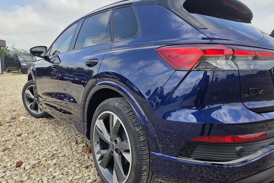 Продам Audi E-Tron Q4 Sline 2023 года в Львове