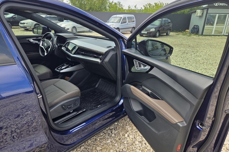 Продам Audi E-Tron Q4 Sline 2023 года в Львове