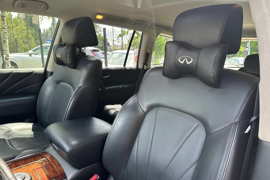 Продам Infiniti QX80 2014 года в Черновцах