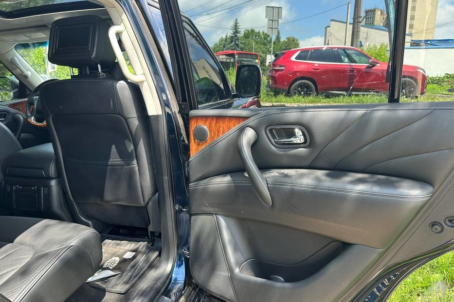 Продам Infiniti QX80 2014 года в Черновцах