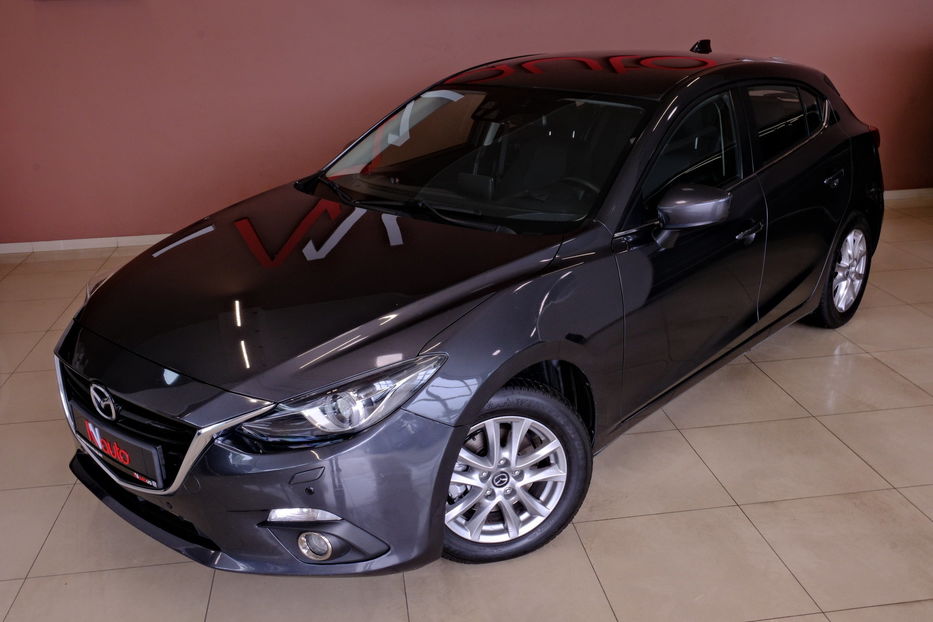 Продам Mazda 3 2015 года в Одессе