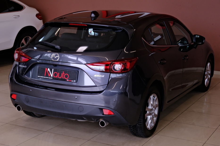 Продам Mazda 3 2015 года в Одессе