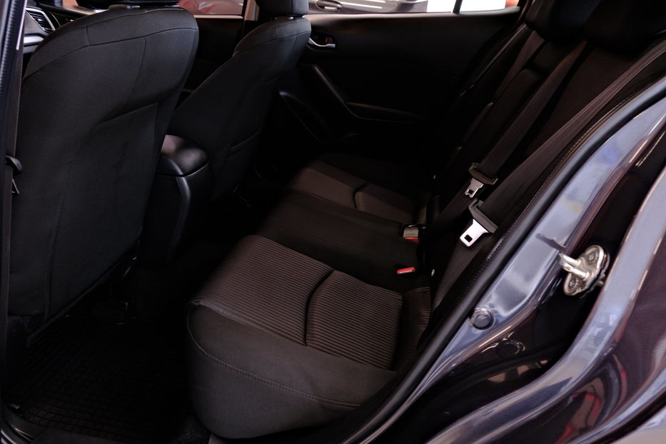 Продам Mazda 3 2015 года в Одессе