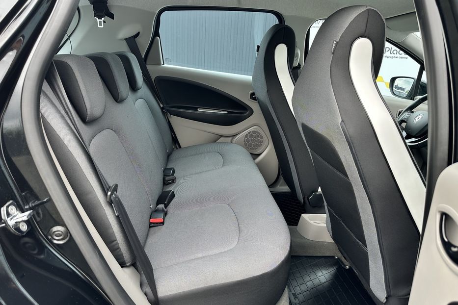 Продам Renault Zoe 2015 года в Луцке