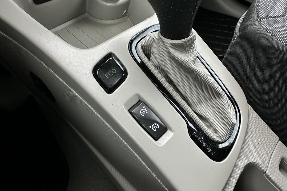 Продам Renault Zoe 2015 года в Луцке