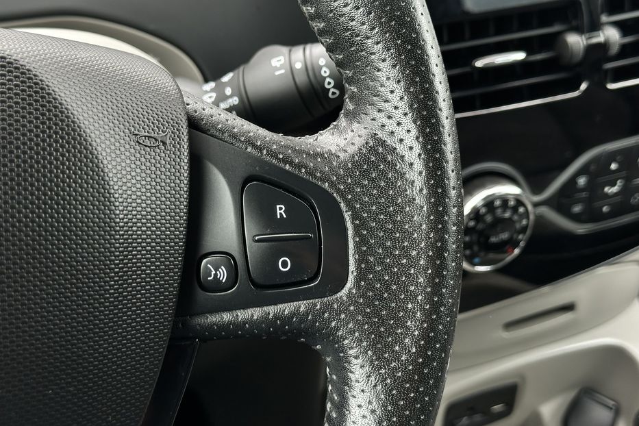 Продам Renault Zoe 2015 года в Луцке