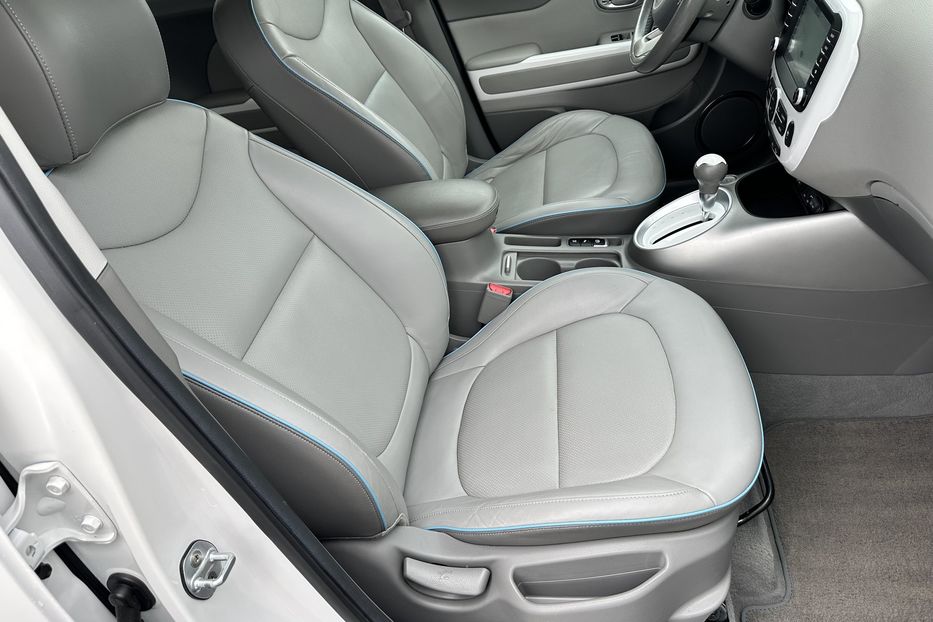 Продам Kia Soul 2015 года в Луцке