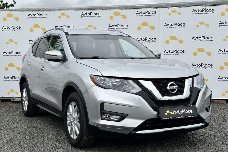 Продам Nissan Rogue SV 2016 года в Луцке
