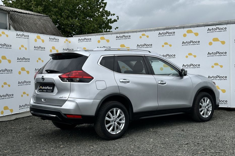 Продам Nissan Rogue SV 2016 года в Луцке