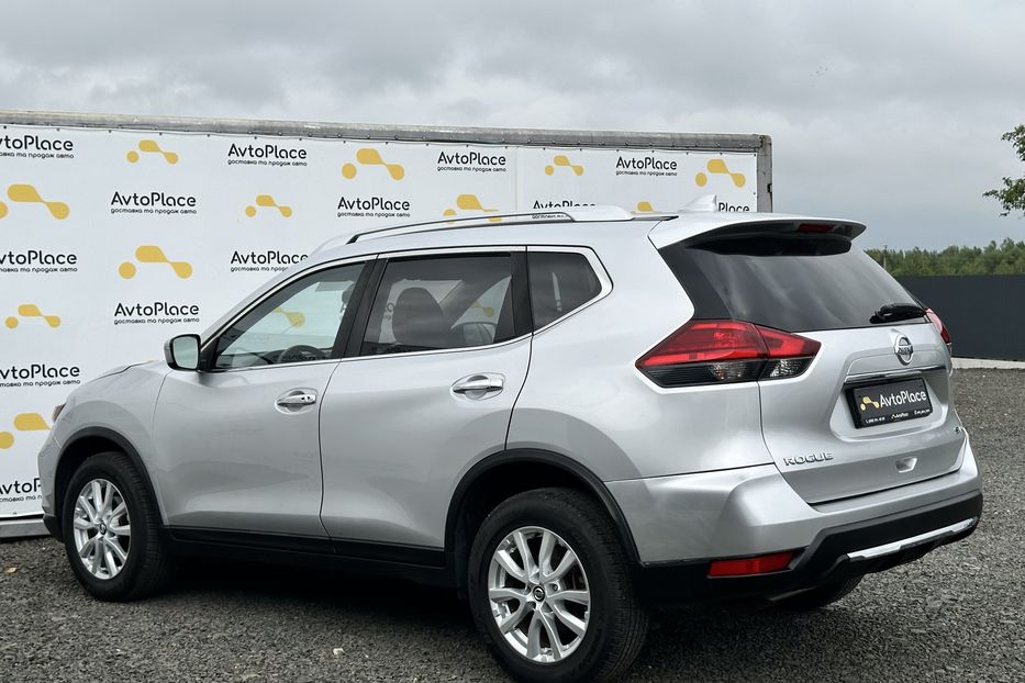 Продам Nissan Rogue SV 2016 года в Луцке