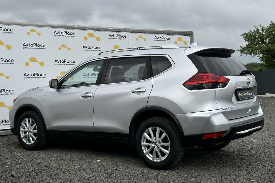 Продам Nissan Rogue SV 2016 года в Луцке