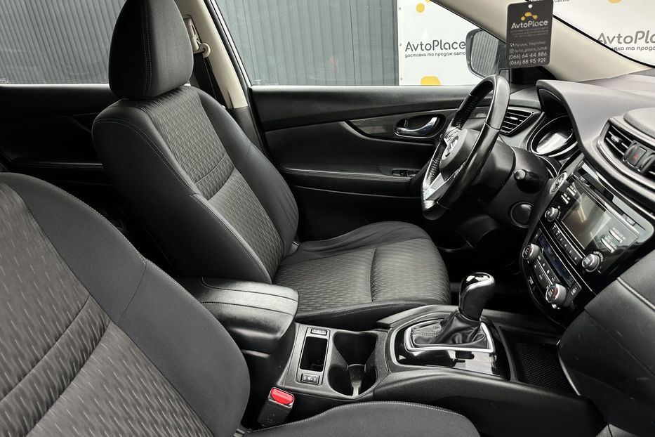 Продам Nissan Rogue SV 2016 года в Луцке