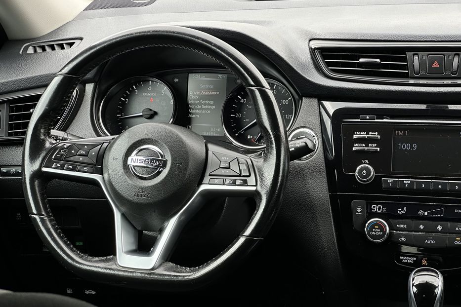 Продам Nissan Rogue SV 2016 года в Луцке