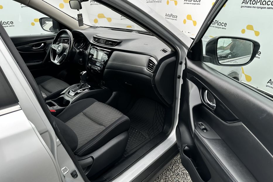 Продам Nissan Rogue SV 2016 года в Луцке