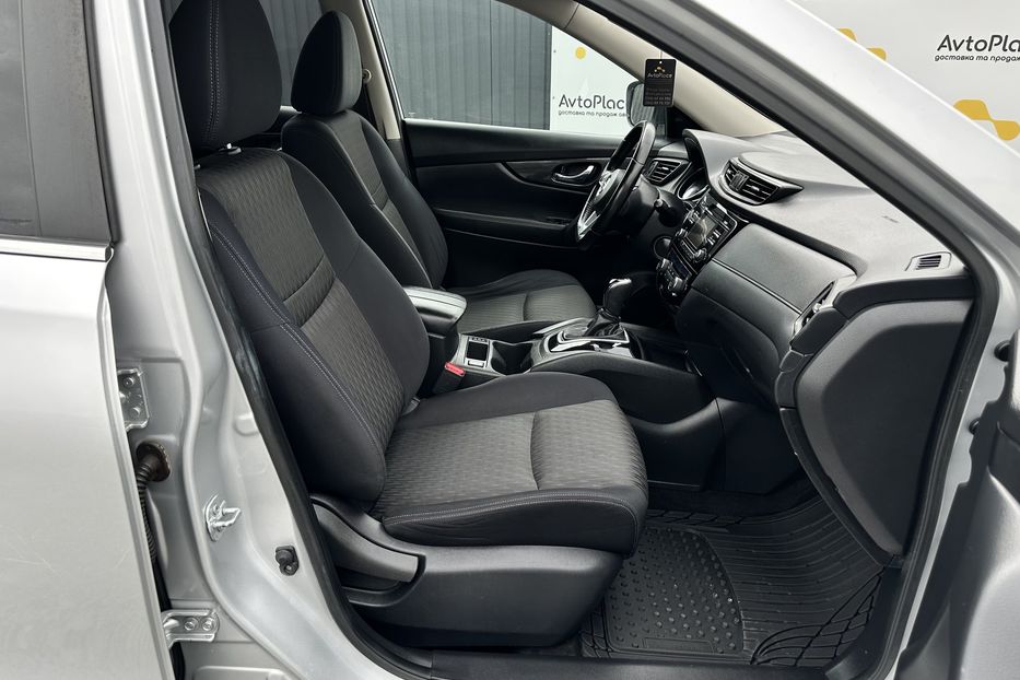 Продам Nissan Rogue SV 2016 года в Луцке