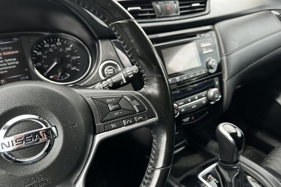 Продам Nissan Rogue SV 2016 года в Луцке