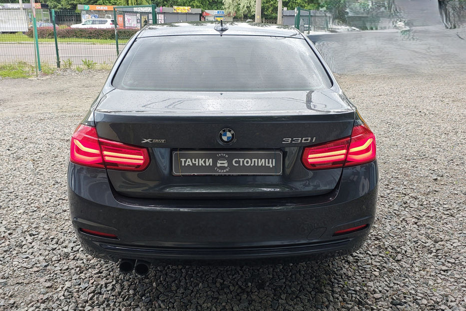 Продам BMW 330 330i Steptronic (252 к.с.)  2017 года в Киеве