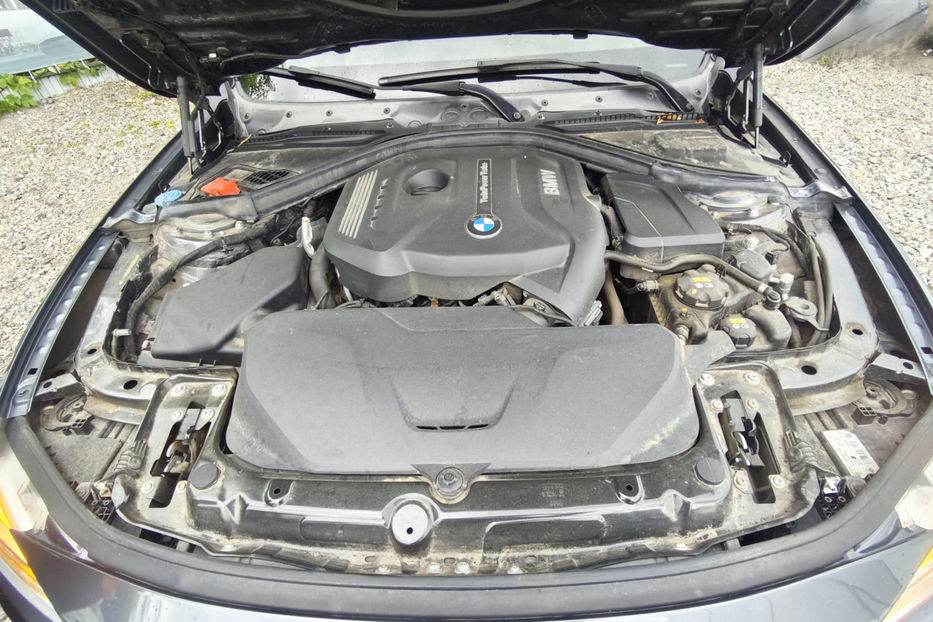 Продам BMW 330 330i Steptronic (252 к.с.)  2017 года в Киеве