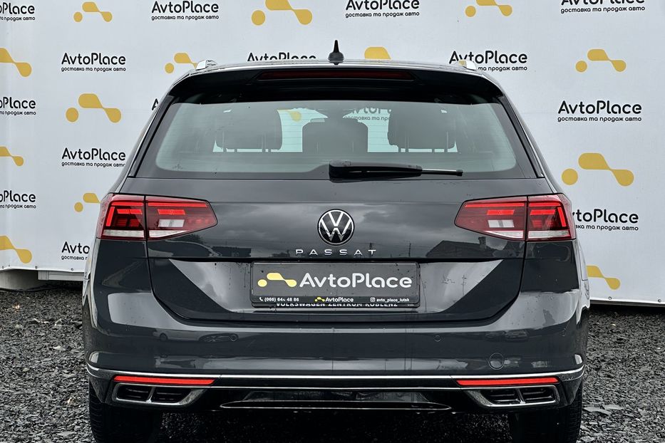 Продам Volkswagen Passat B8 RLine 2021 года в Луцке
