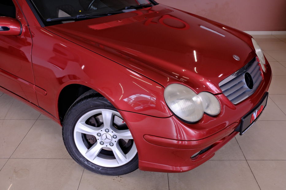 Продам Mercedes-Benz C-Class 2003 года в Одессе