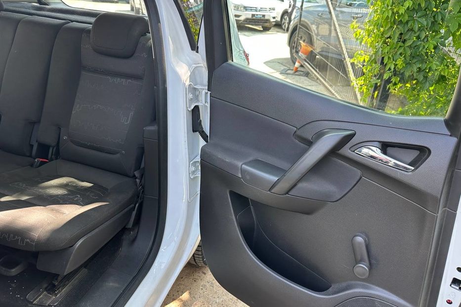 Продам Opel Meriva 2010 года в Черновцах