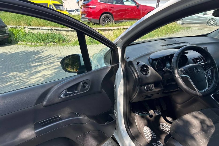 Продам Opel Meriva 2010 года в Черновцах