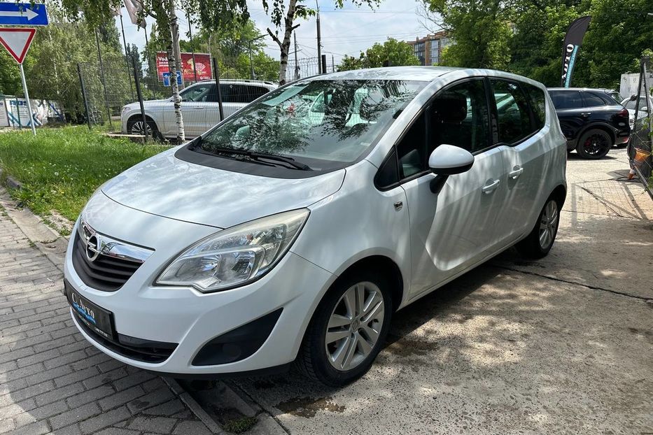 Продам Opel Meriva 2010 года в Черновцах