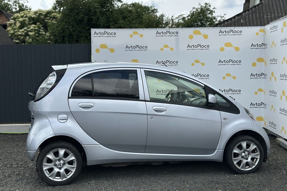 Продам Mitsubishi i-MiEV 2012 года в Луцке