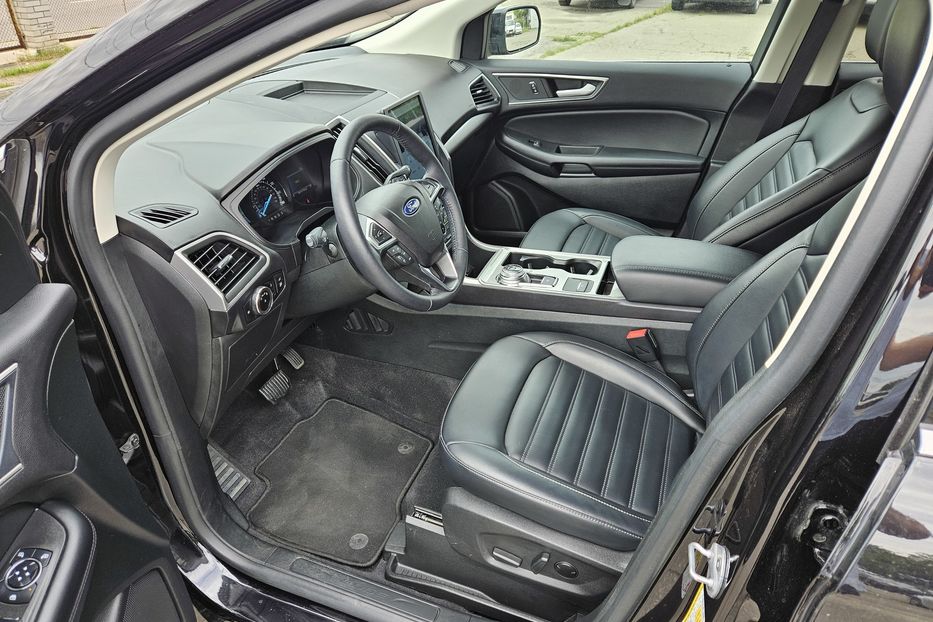 Продам Ford Edge SEL 4WD 2023 года в Киеве