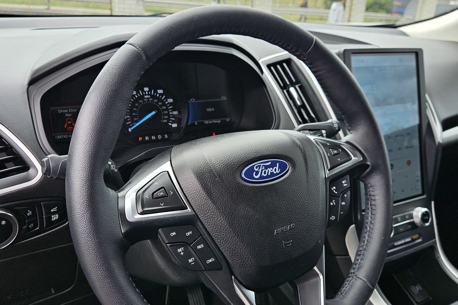Продам Ford Edge SEL 4WD 2023 года в Киеве