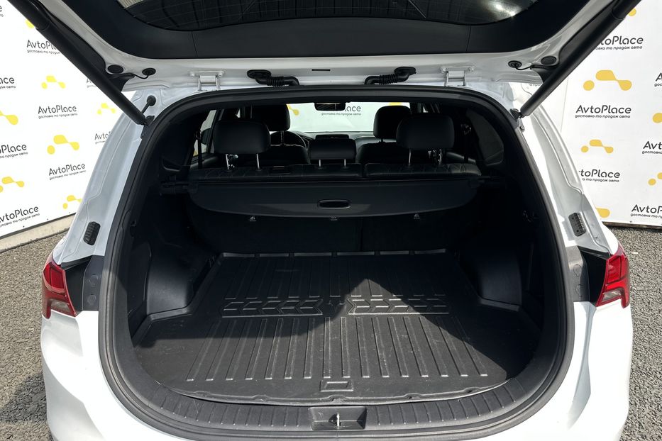 Продам Hyundai Santa FE 2022 года в Луцке