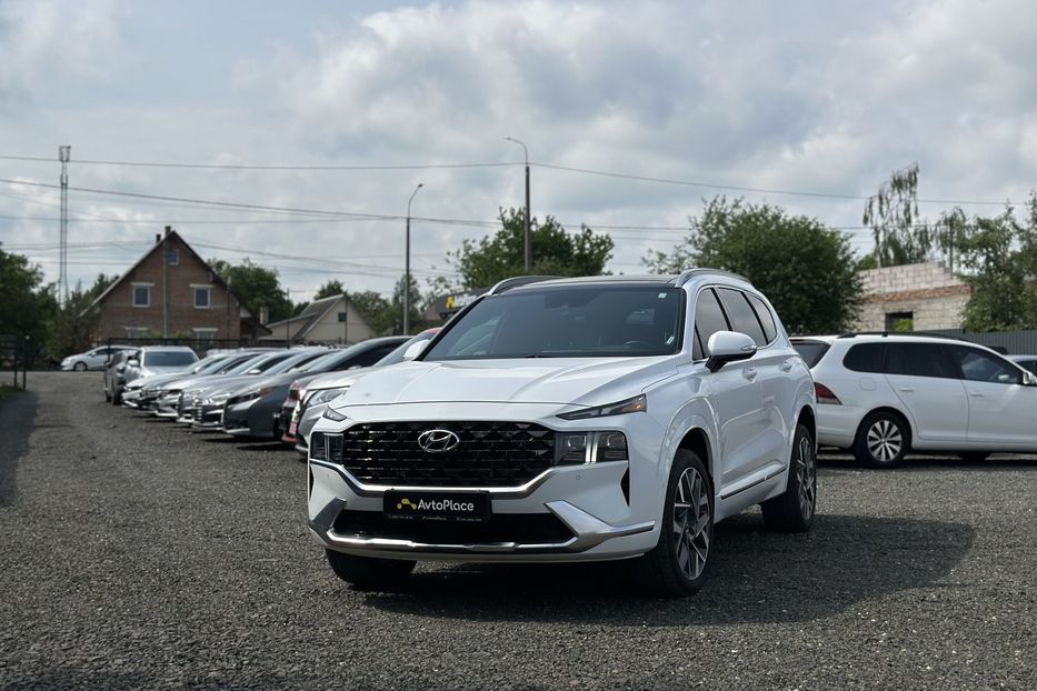 Продам Hyundai Santa FE 2022 года в Луцке