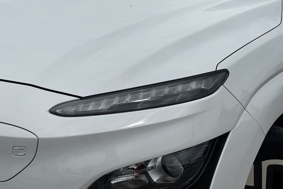 Продам Hyundai Kona 64квт  авто у Львові 2021 года в Львове