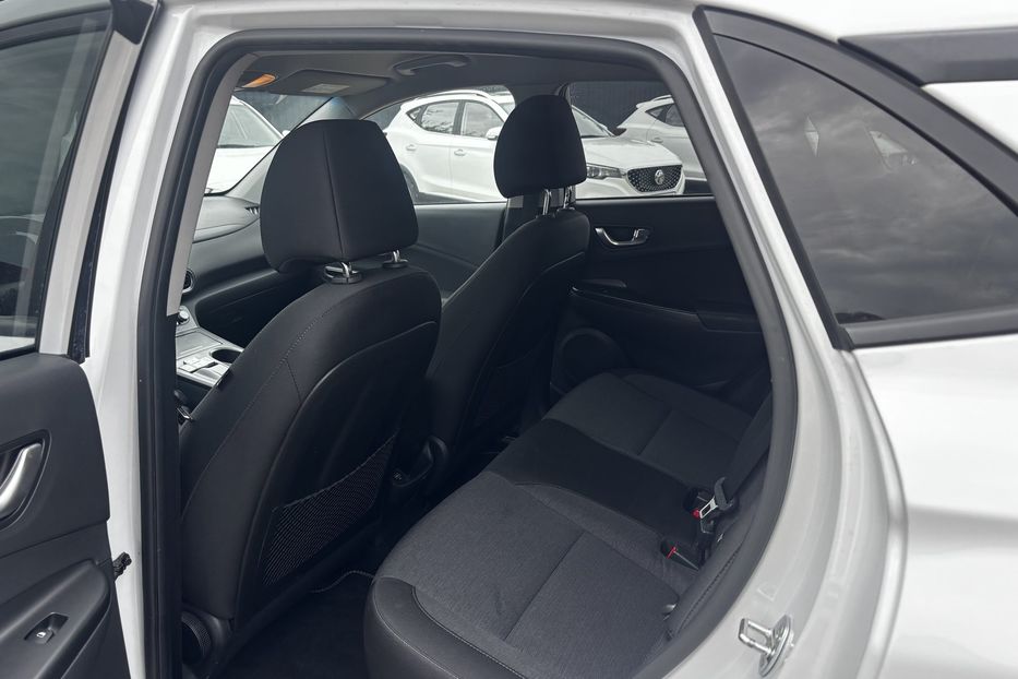 Продам Hyundai Kona 64квт  авто у Львові 2021 года в Львове