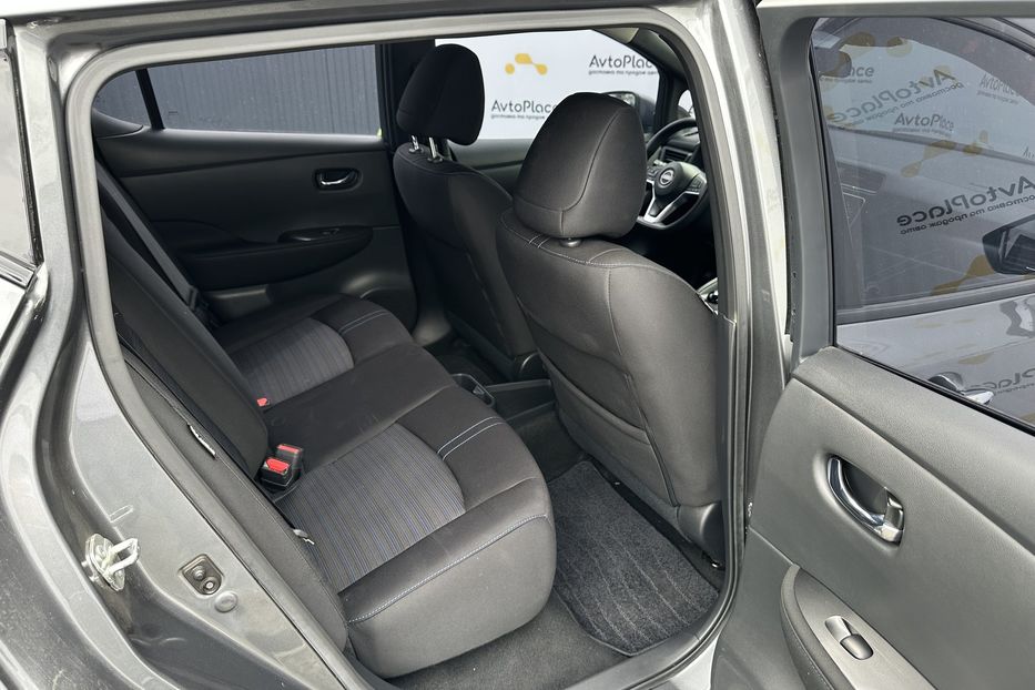 Продам Nissan Leaf 2023 года в Луцке