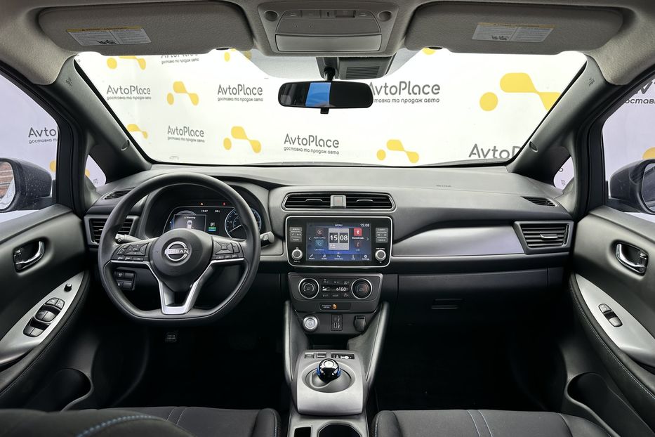 Продам Nissan Leaf 2023 года в Луцке