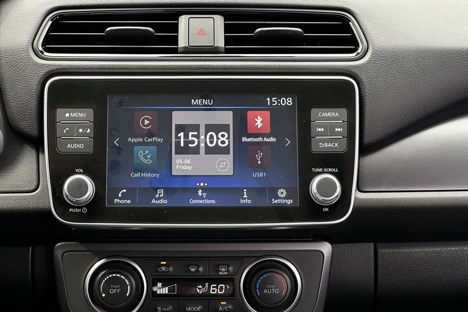 Продам Nissan Leaf 2023 года в Луцке