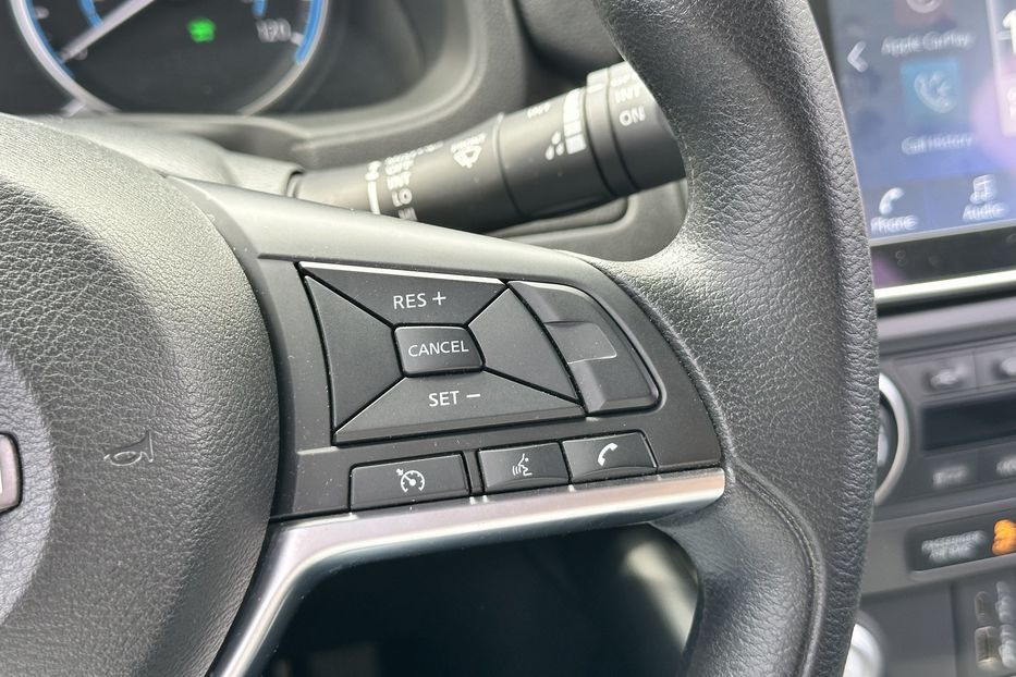 Продам Nissan Leaf 2023 года в Луцке