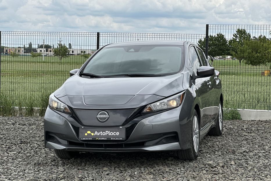 Продам Nissan Leaf 2023 года в Луцке