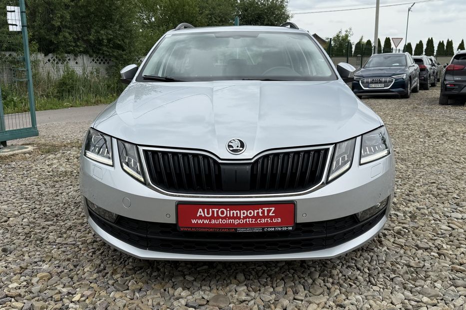 Продам Skoda Octavia A7 2.0ТDI 150к/с КОЛЕСА FULL LED 2020 года в Львове