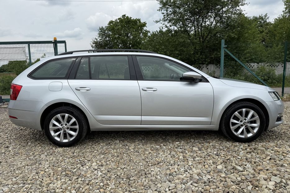 Продам Skoda Octavia A7 2.0ТDI 150к/с КОЛЕСА FULL LED 2020 года в Львове