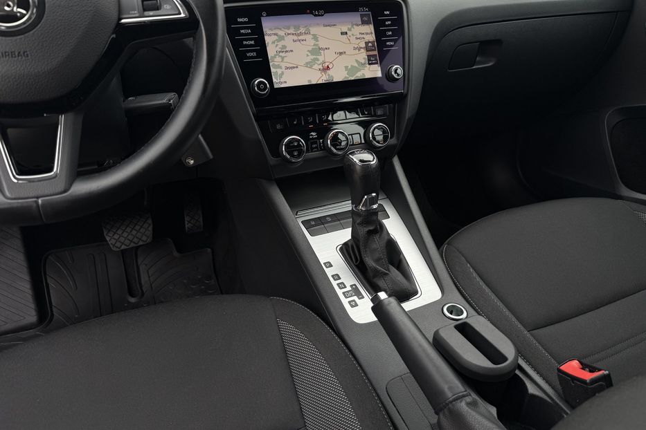 Продам Skoda Octavia A7 2.0ТDI 150к/с КОЛЕСА FULL LED 2020 года в Львове