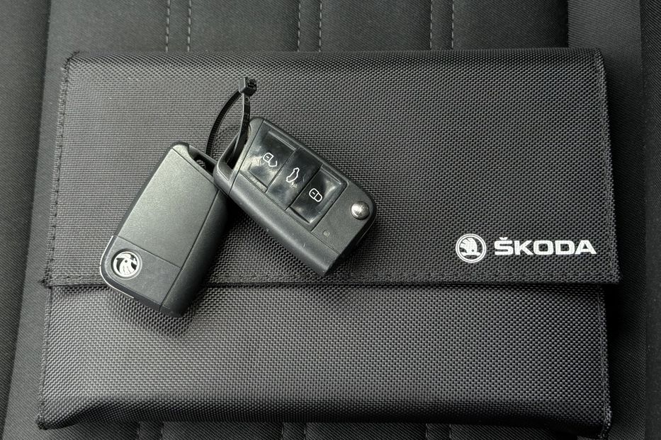 Продам Skoda Octavia A7 2.0ТDI 150к/с КОЛЕСА FULL LED 2020 года в Львове