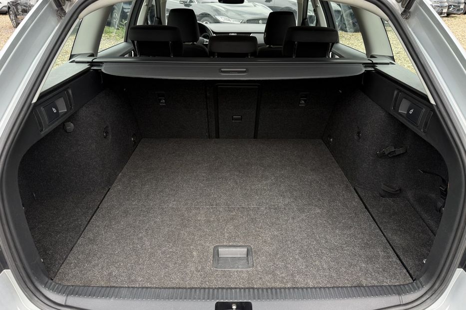 Продам Skoda Octavia A7 2.0ТDI 150к/с КОЛЕСА FULL LED 2020 года в Львове