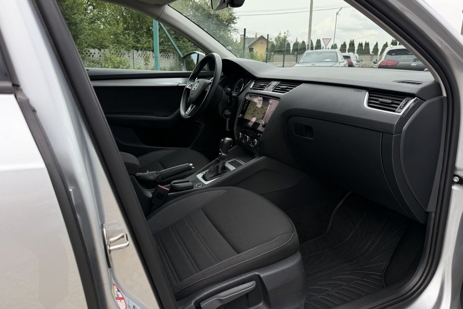 Продам Skoda Octavia A7 2.0ТDI 150к/с КОЛЕСА FULL LED 2020 года в Львове