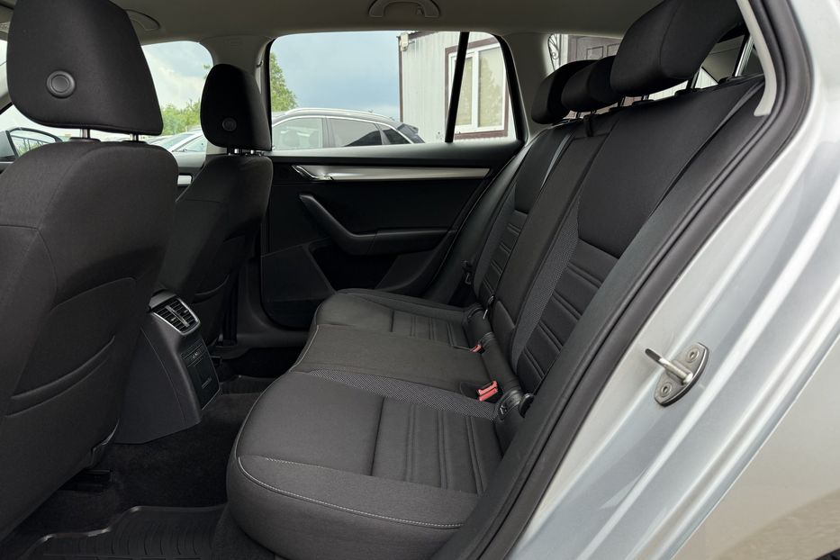 Продам Skoda Octavia A7 2.0ТDI 150к/с КОЛЕСА FULL LED 2020 года в Львове