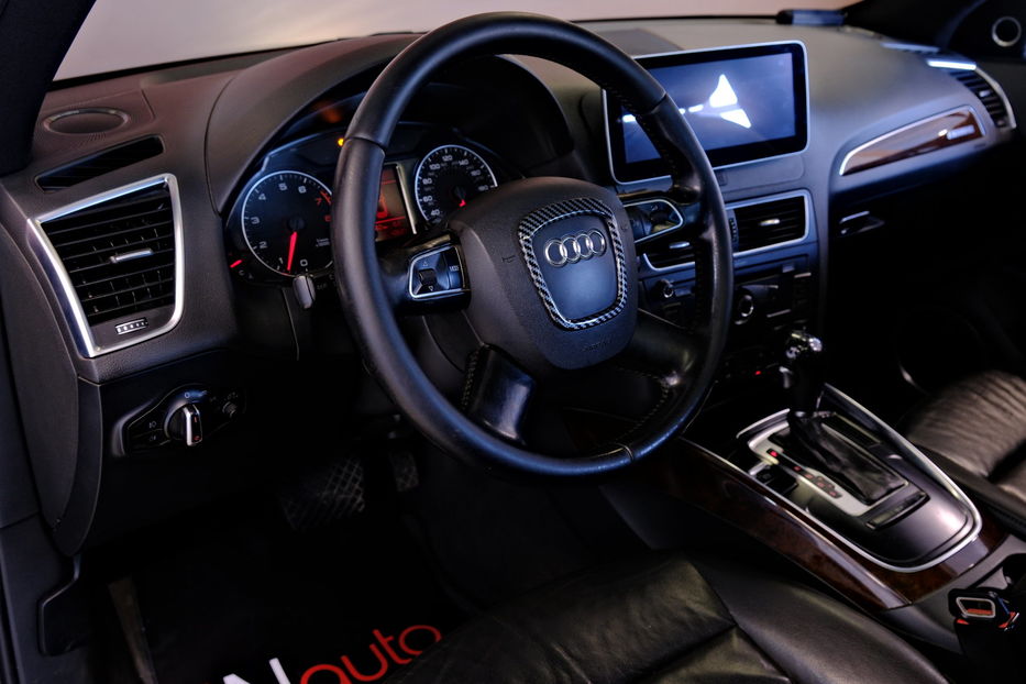 Продам Audi Q5 2011 года в Одессе