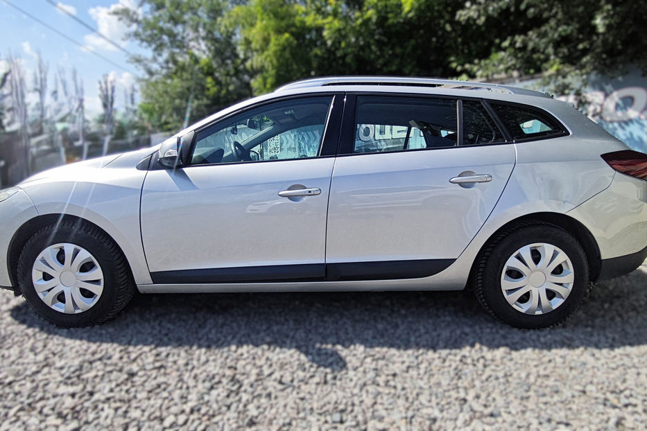 Продам Renault Megane 1.5 dCi EDC (110 к.с.)   2011 года в Киеве